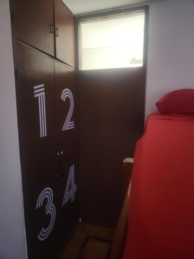 Pacha Hostel Backpack Сальта Экстерьер фото